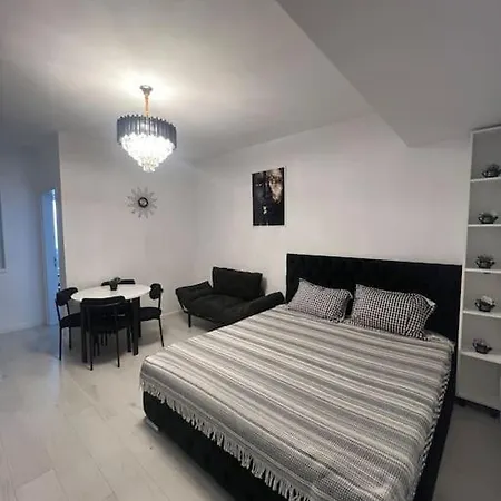 Balmoral - Luxury Retreat Appartement Boekarest