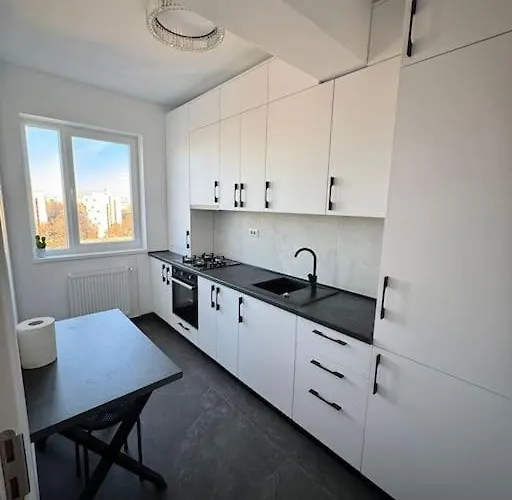 Balmoral - Luxury Retreat Apartment Bucharest