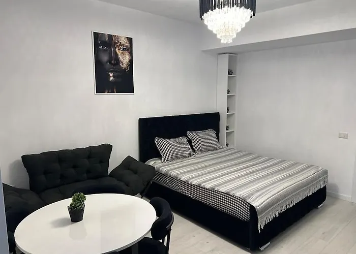 Balmoral - Luxury Retreat * Bucharest